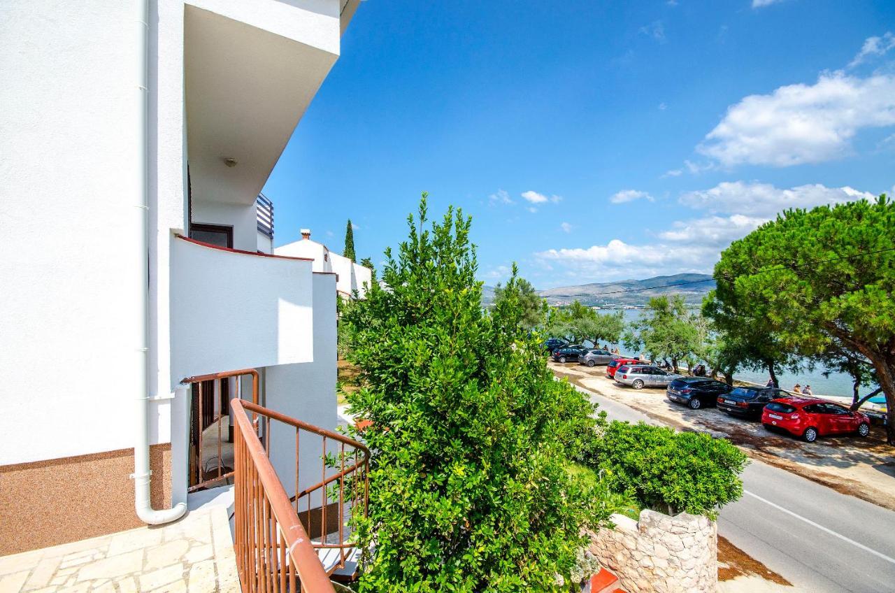 Apartments Tabak โตรกีร์ ภายนอก รูปภาพ