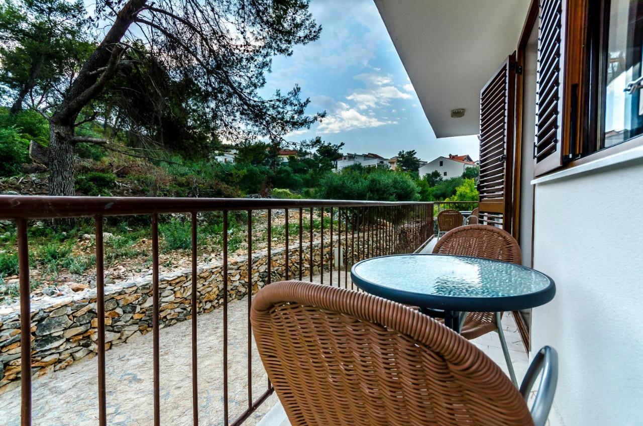 Apartments Tabak โตรกีร์ ภายนอก รูปภาพ