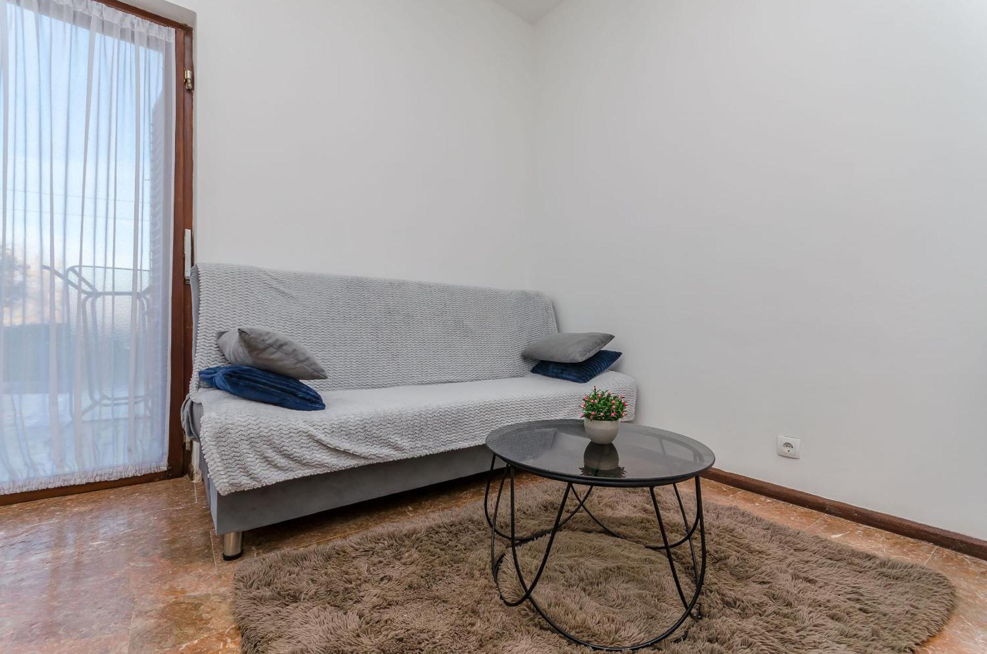 Apartments Tabak โตรกีร์ ภายนอก รูปภาพ