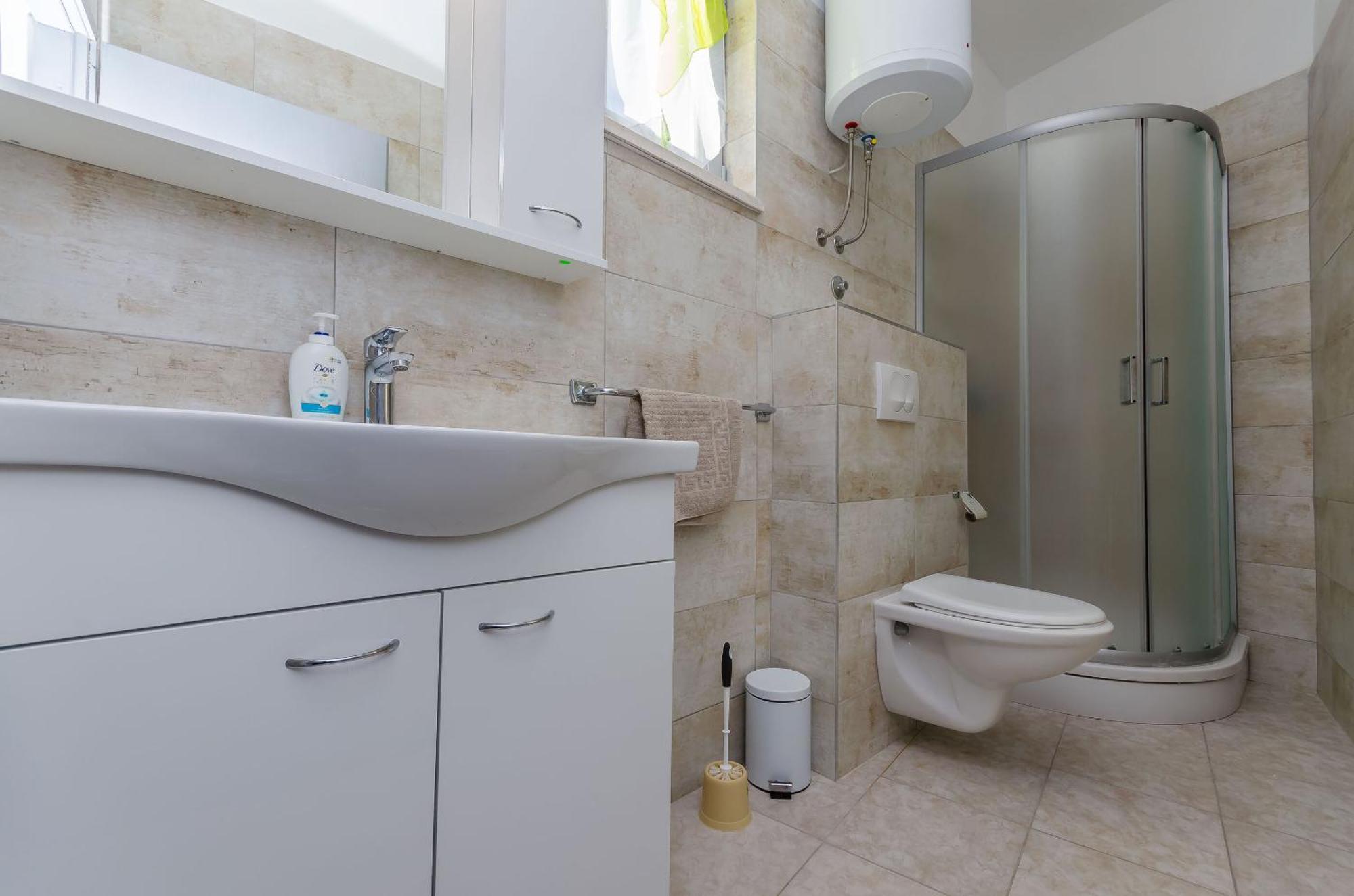 Apartments Tabak โตรกีร์ ภายนอก รูปภาพ